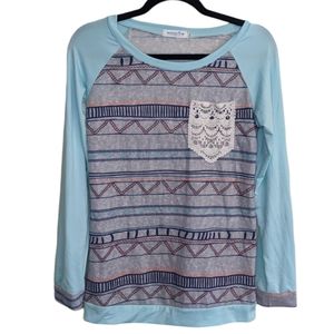Moking Top Long Sleeve Lace Pocket Tee Size M ✨